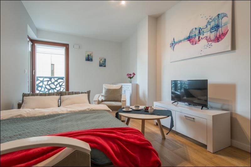 P&O Serviced Apartments Solec Warsawa Bagian luar foto